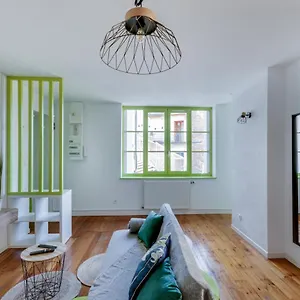 https://topissime-topsjour-roanne.hotels-rhonealpes.com
