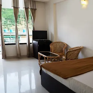 Royal Nest 3*, Vandiperiyar India