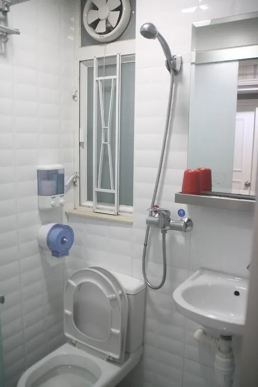K & B Hostel Hong Kong