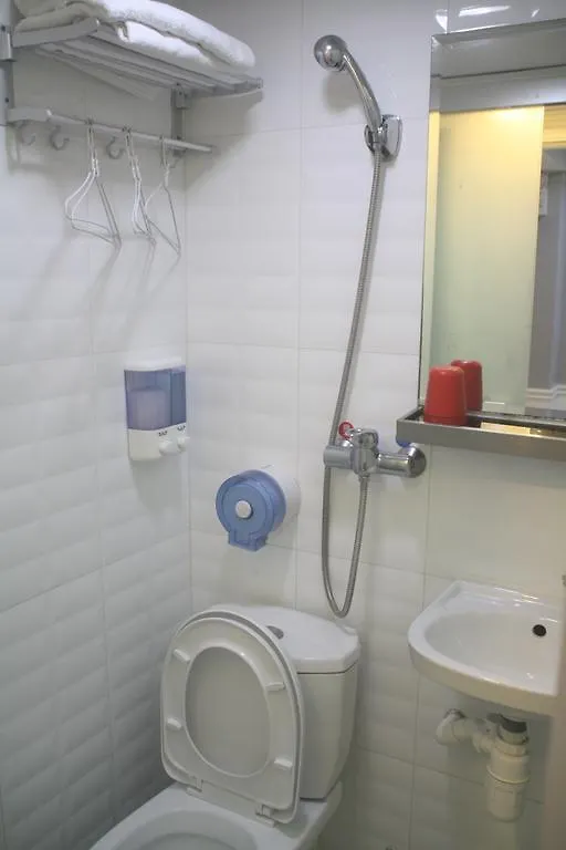 K & B Hostel Hong Kong
