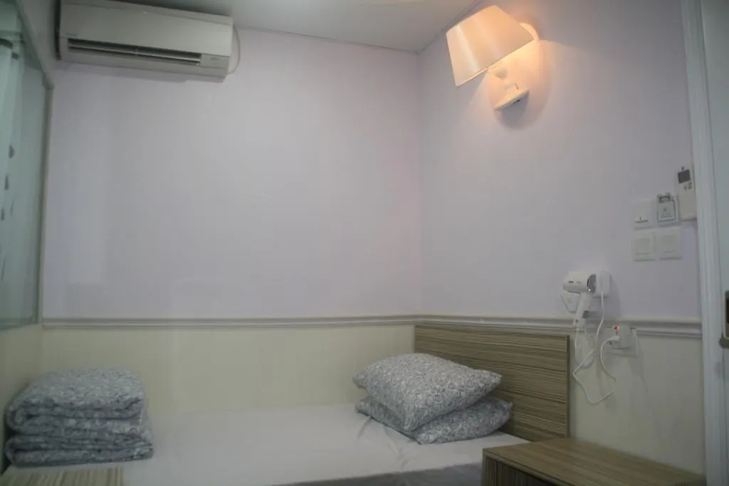 K & B Hostel Hong Kong