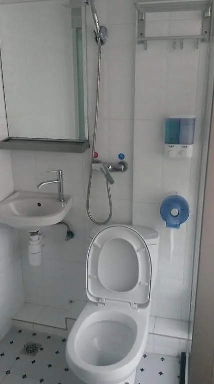 K & B Hostel Hong Kong 0*,  China